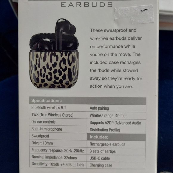 iLive Truly Wireless Bluetooth Earbuds - Picture 2 of 3